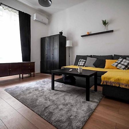 Step Apartments Belgrade Extérieur photo
